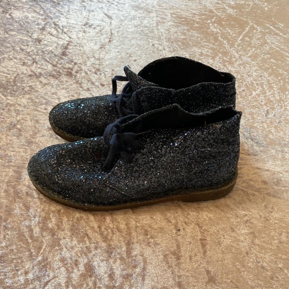 Glitter navy booties